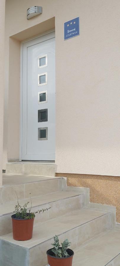 שיבניק Apartment Angela מראה חיצוני תמונה