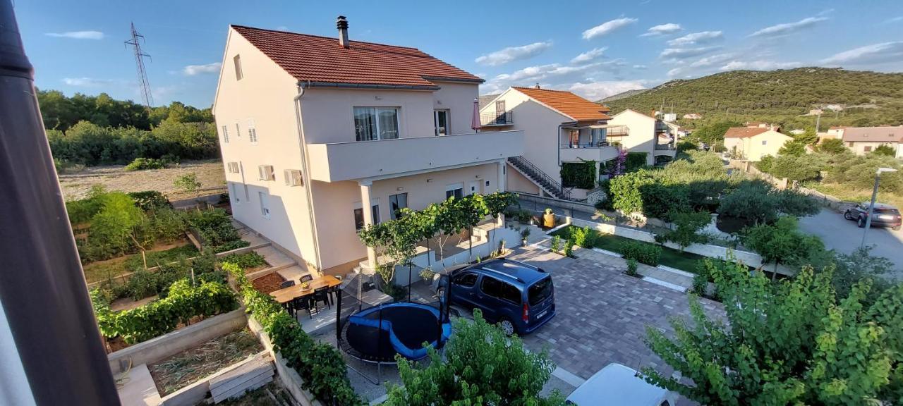 שיבניק Apartment Angela מראה חיצוני תמונה